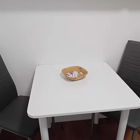아파트 Stellas Monteurwohnung 크림미트샤우