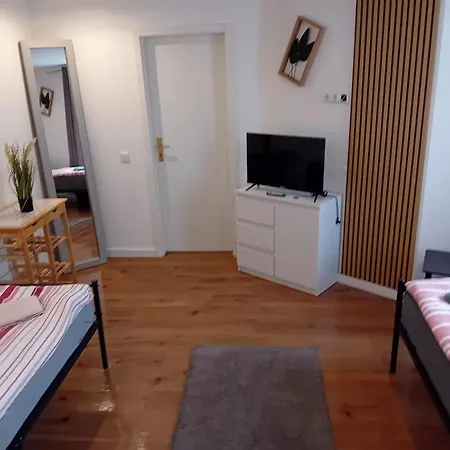 Stellas Monteurwohnung * 크림미트샤우